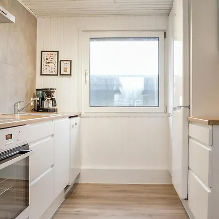 Holiday home Beautiful In Ringkobing With Wifi Sondervig